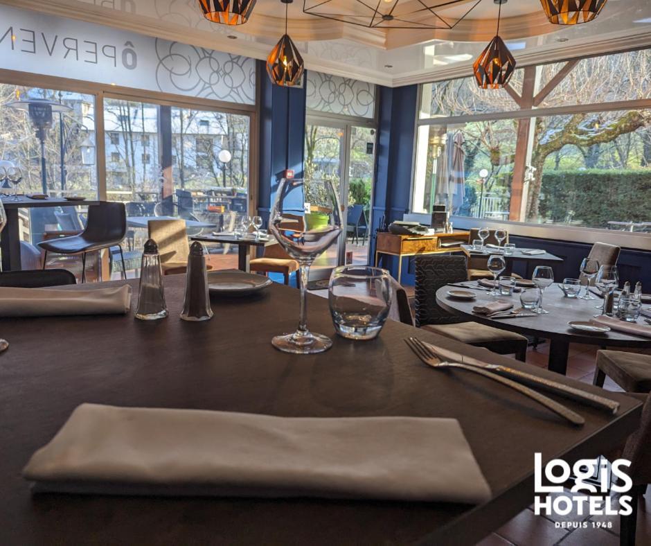 Hotel Spa & Restaurant O Pervenches Chambéry Exteriör bild