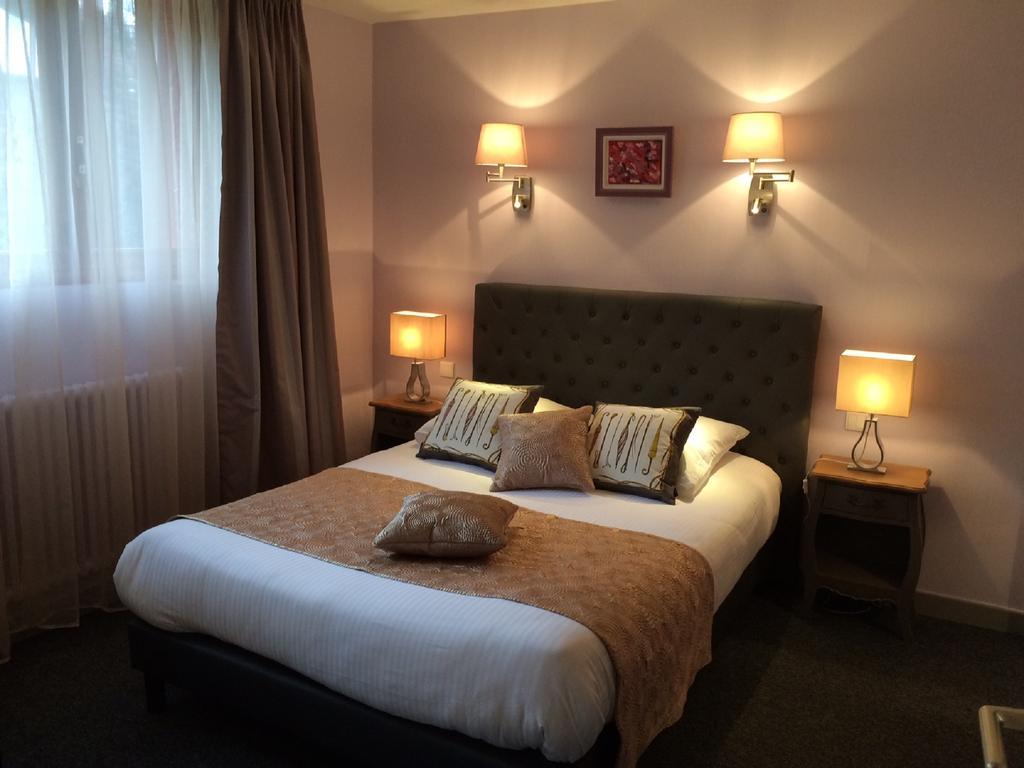 Hotel Spa & Restaurant O Pervenches Chambéry Exteriör bild