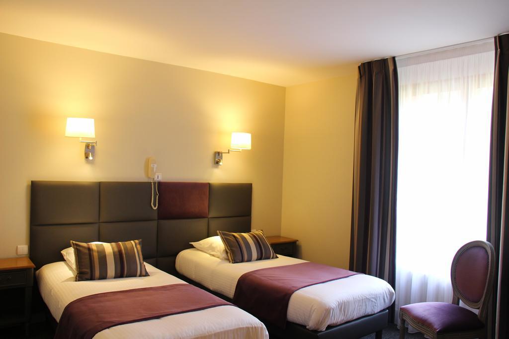 Hotel Spa & Restaurant O Pervenches Chambéry Exteriör bild